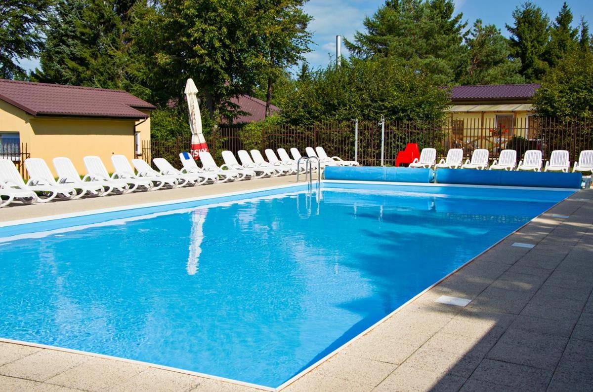 Apartament Kapitanski Z Widokiem Na Morze 4 Pietro - By Perlowa Przystan Rent Sianożęty Exterior foto
